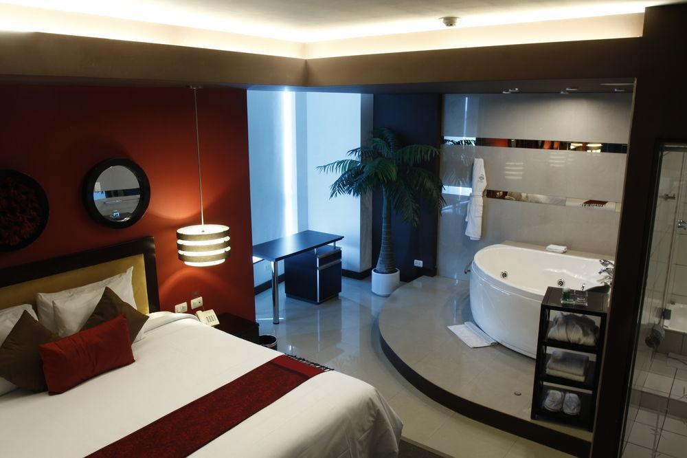 Hotel Ginebra Lima Exteriör bild